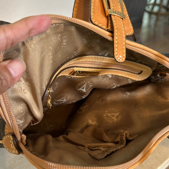 Designer bag purse - Picture 4 of 4